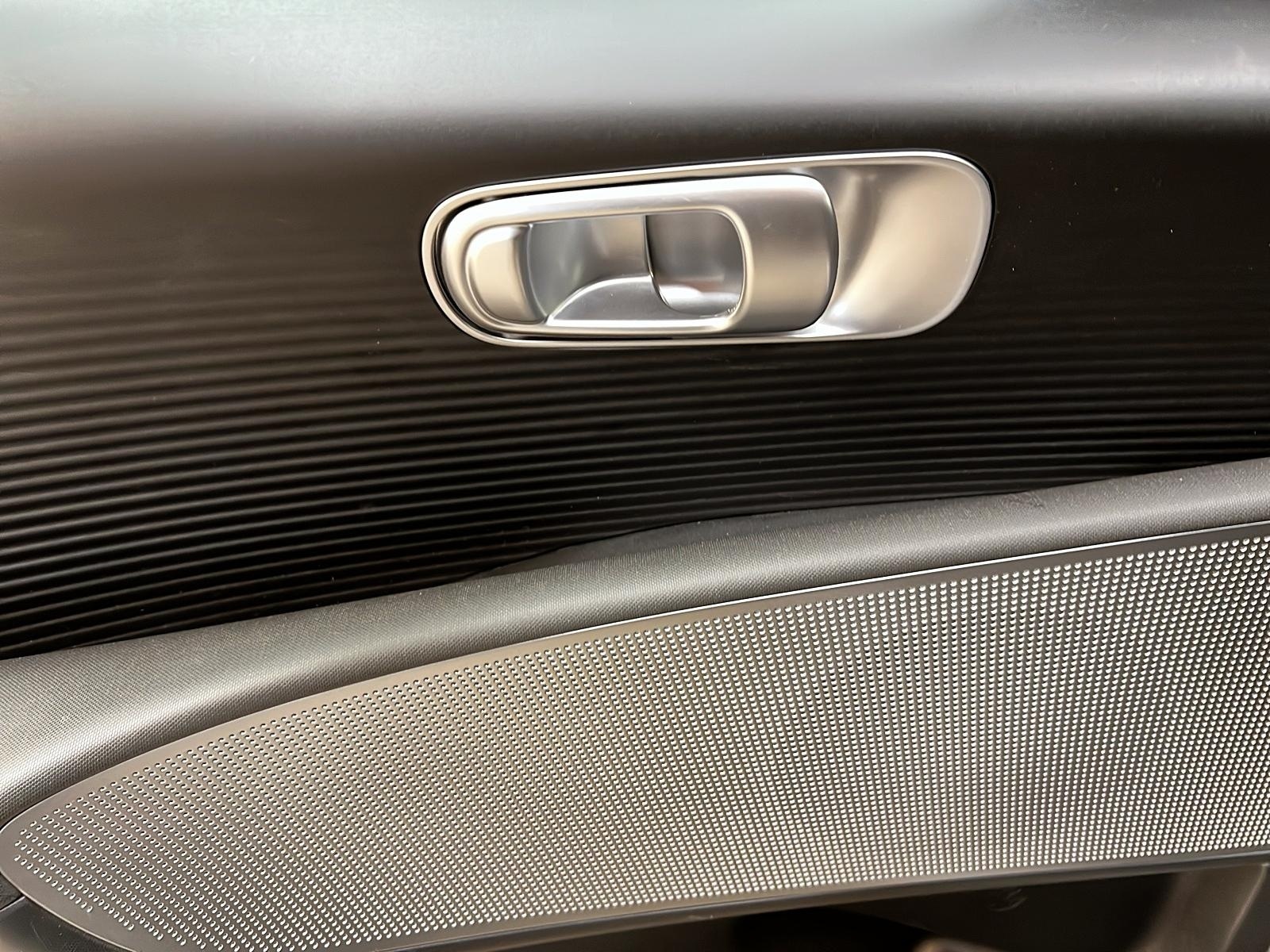 Hyundai IONIQ 6 PREFERRED LONG RANGE NAV 4RM 2024 - image #23