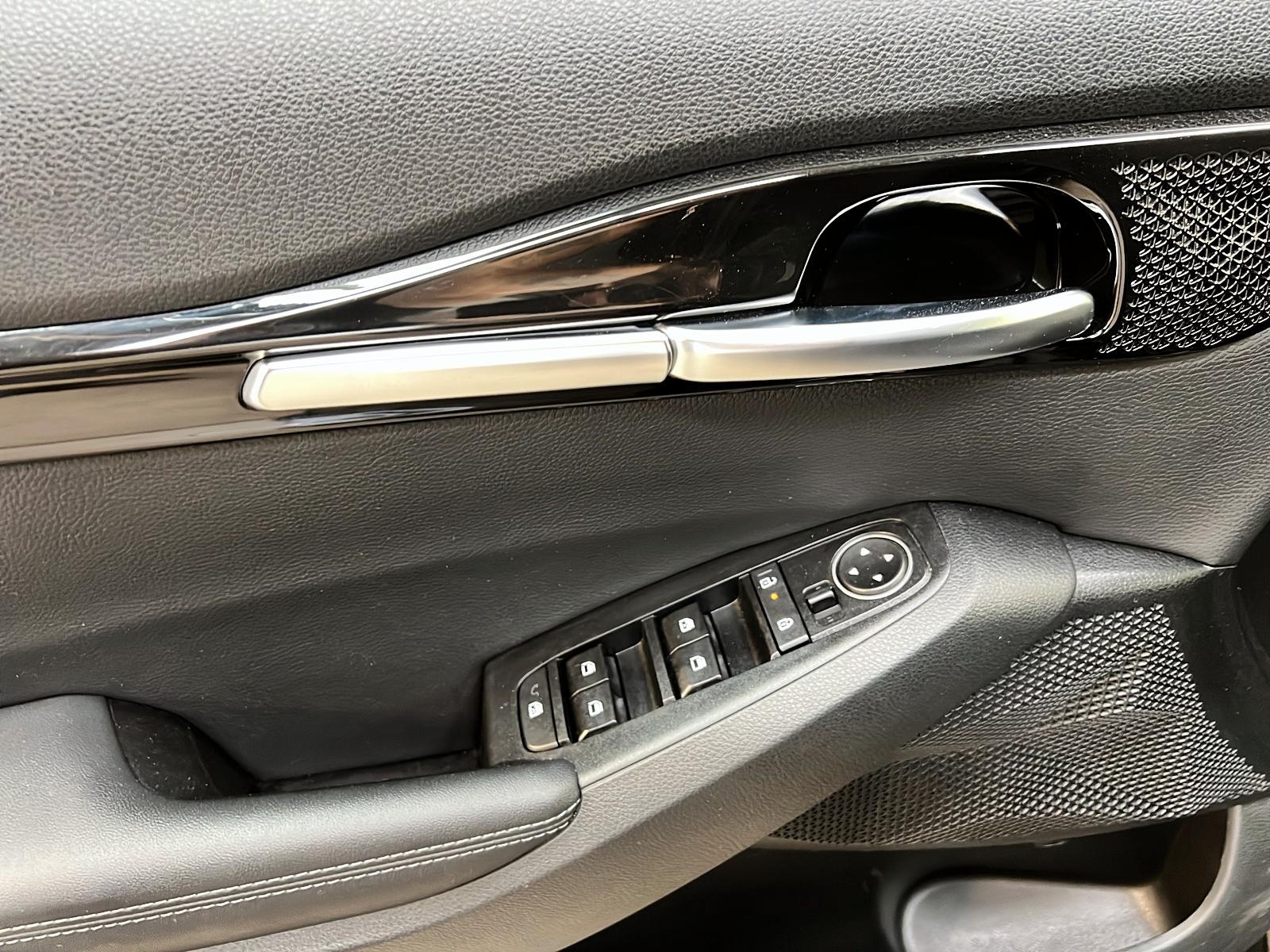 Kia SELTOS EX CUIR TOIT 4RM 2024 - image #22