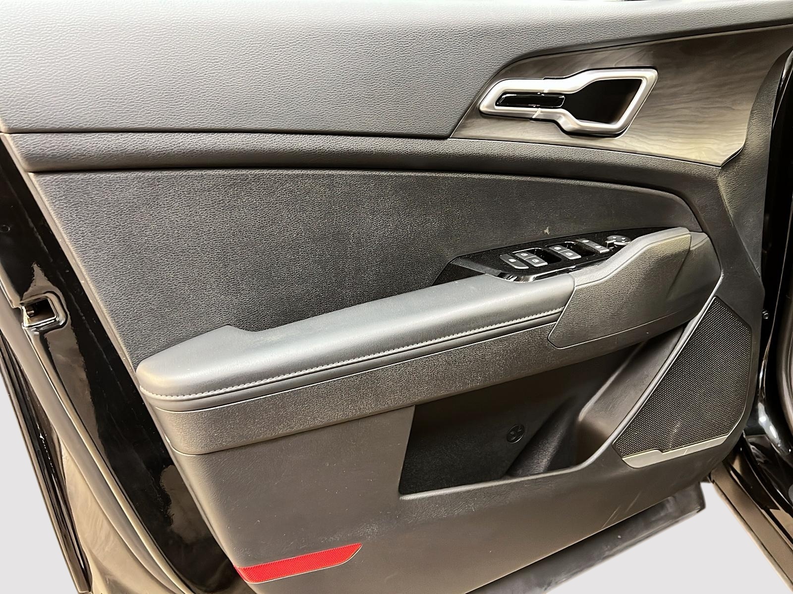 Kia Sportage X-LINE CUIR 4RM 2025 - image #22