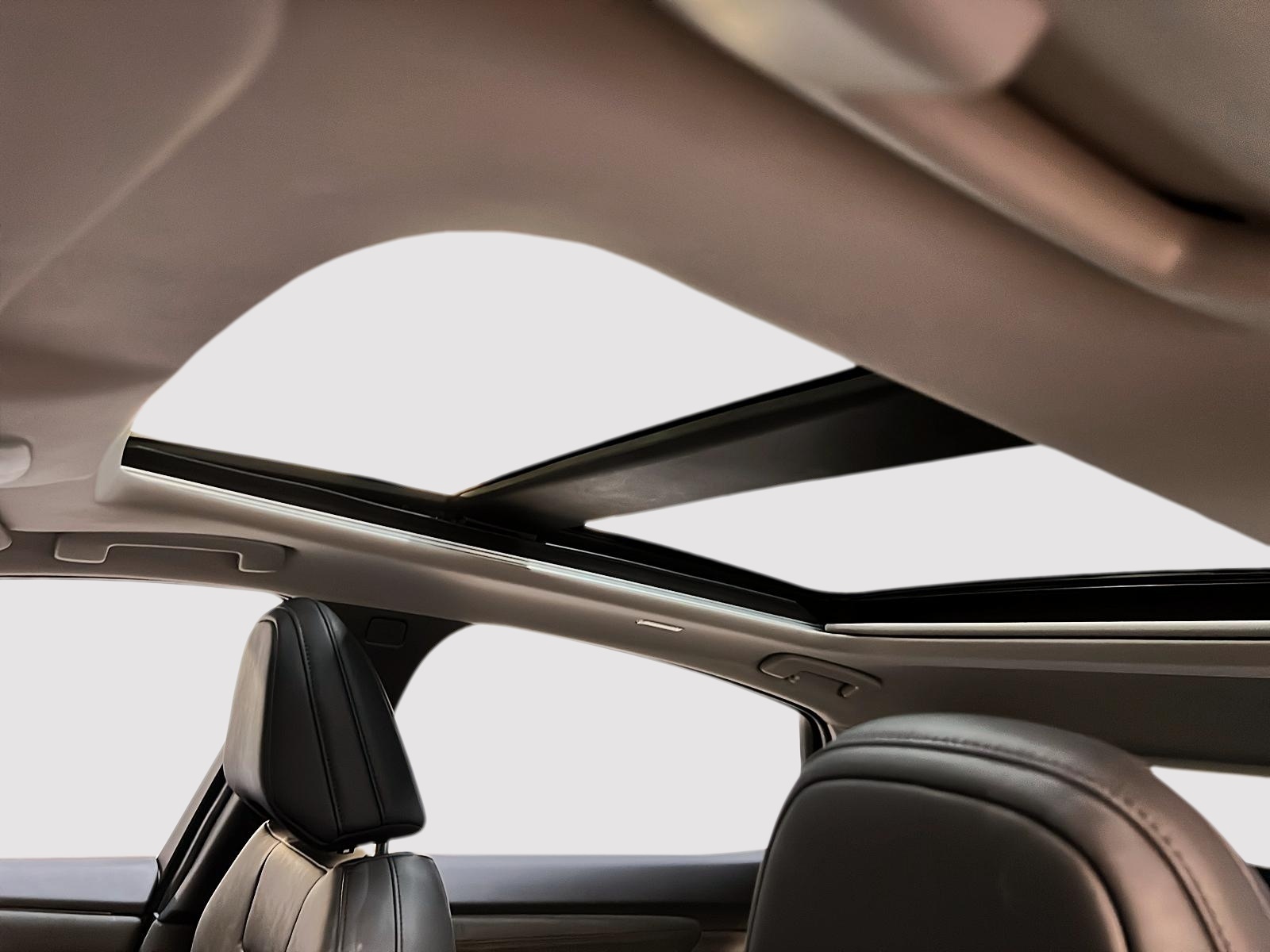 Nissan ARIYA 2024 - Image #10