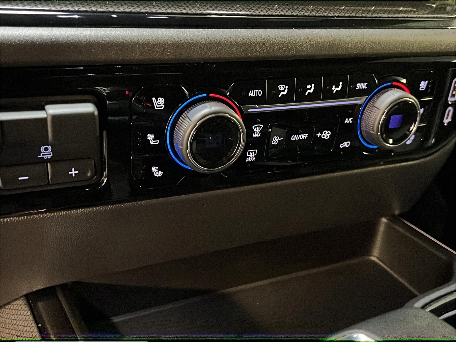 Chevrolet Silverado 1500 ZR2 3LT CREW CAB CUIR NAV 4X4 2023 - image #16