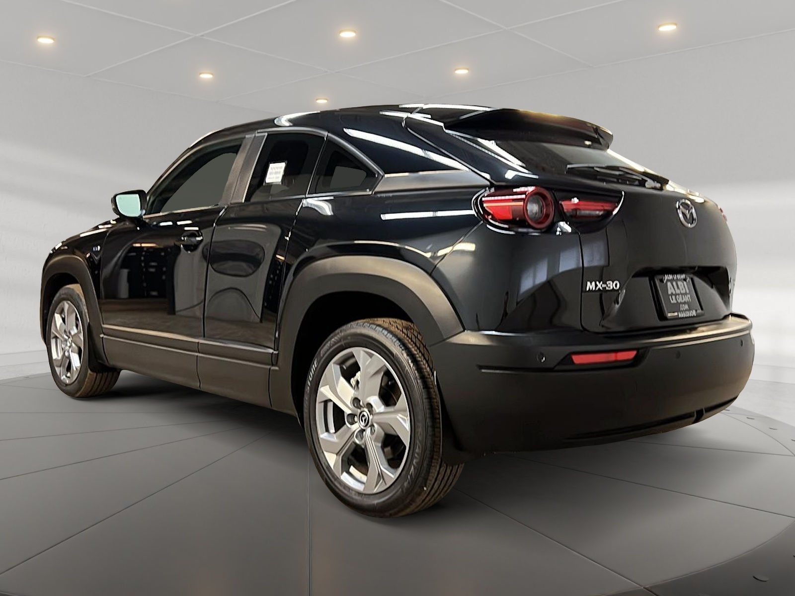 Mazda MX-30 2023 - Image #6