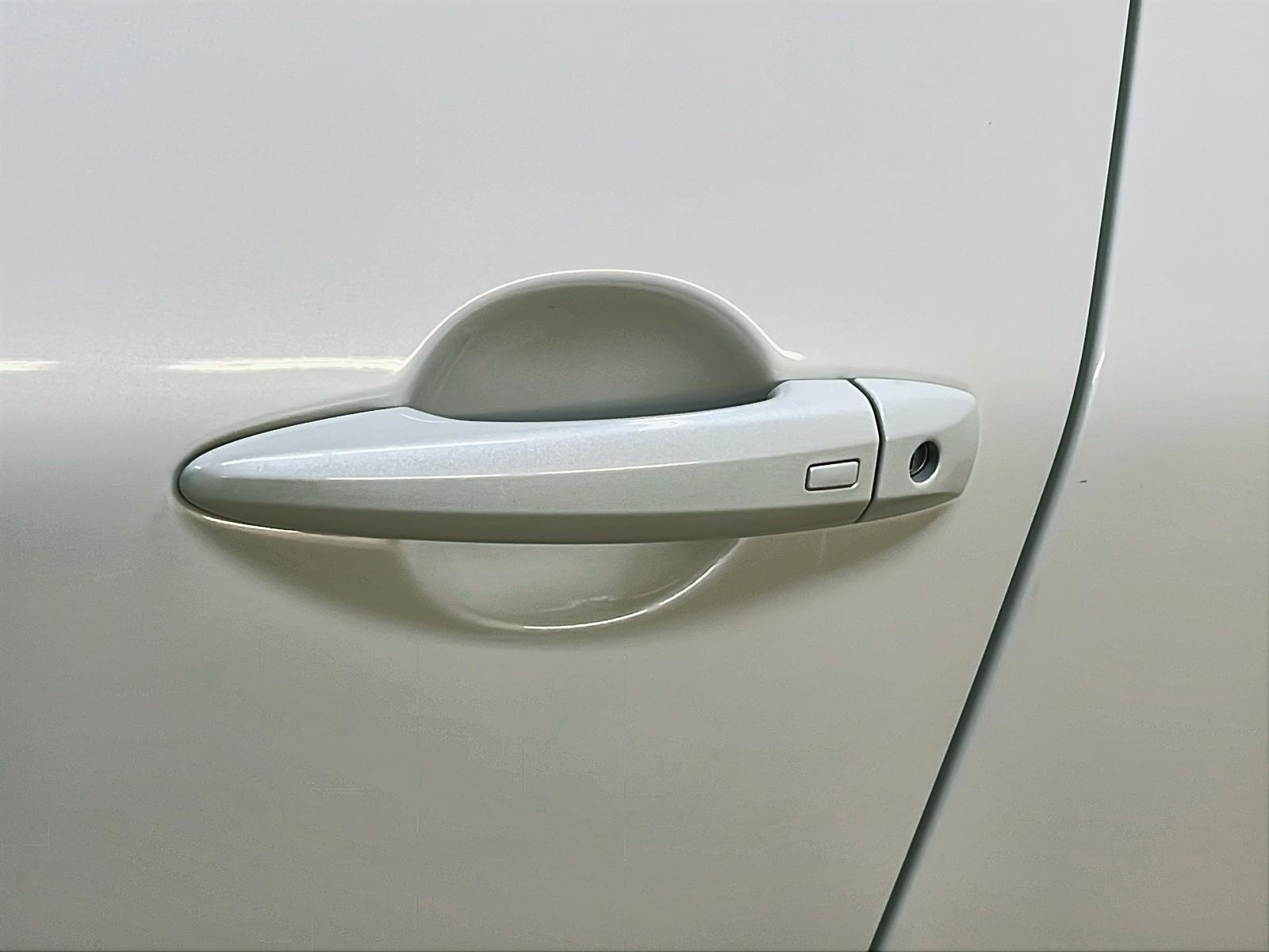 Nissan Rogue 2023 - Image #25