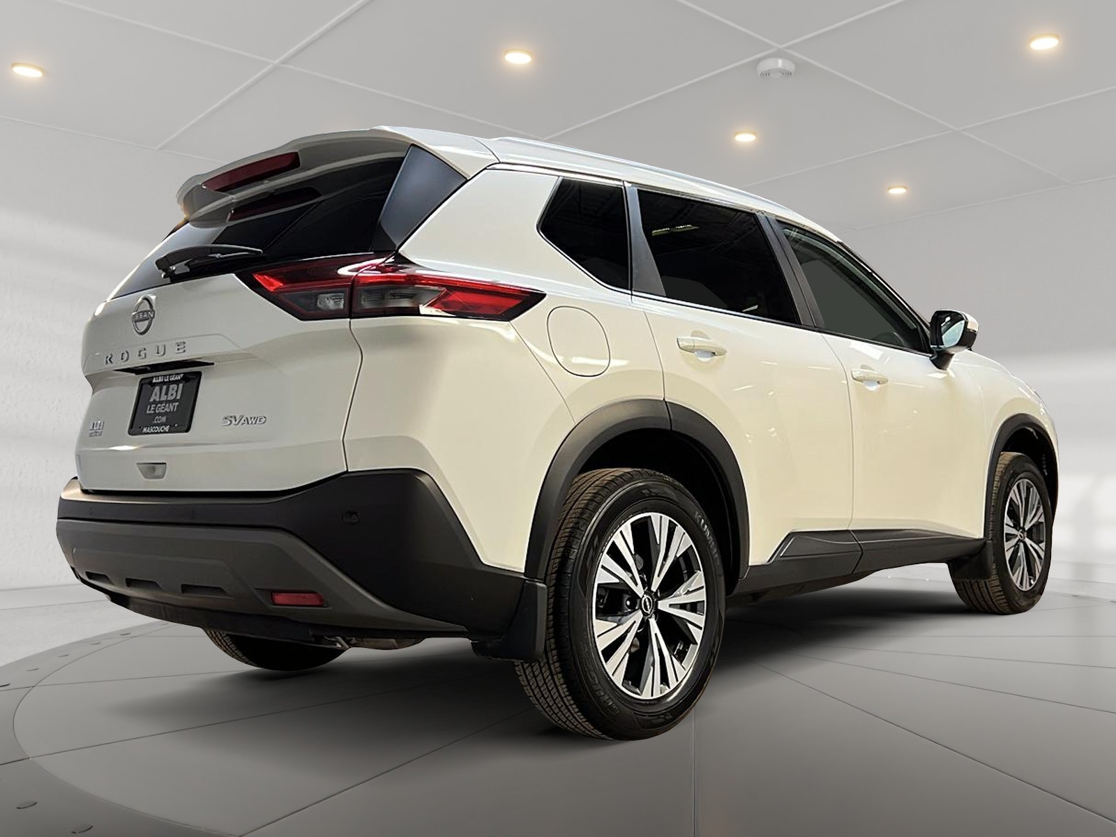 Nissan Rogue SV TOIT PANO 4RM 2023 - image #4