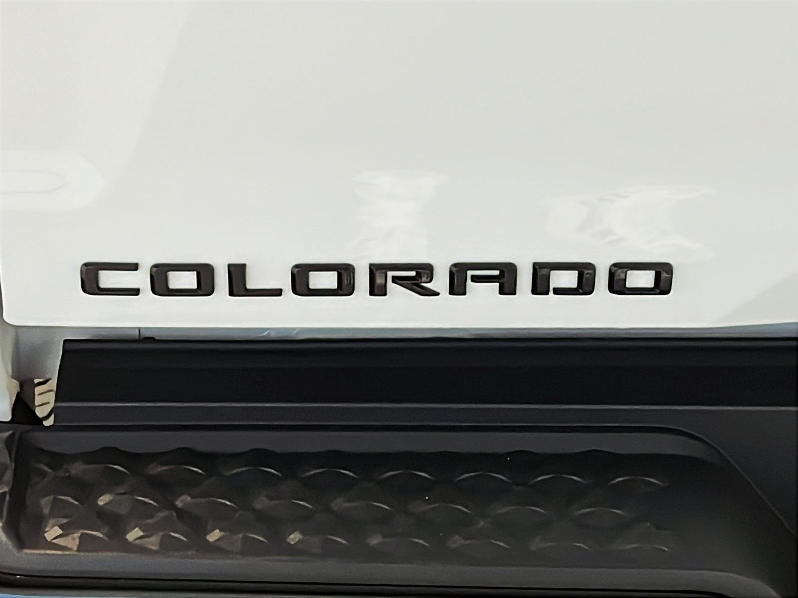 Chevrolet Colorado WT PREFERRED CREW CAB 4X4 2023 - image #24