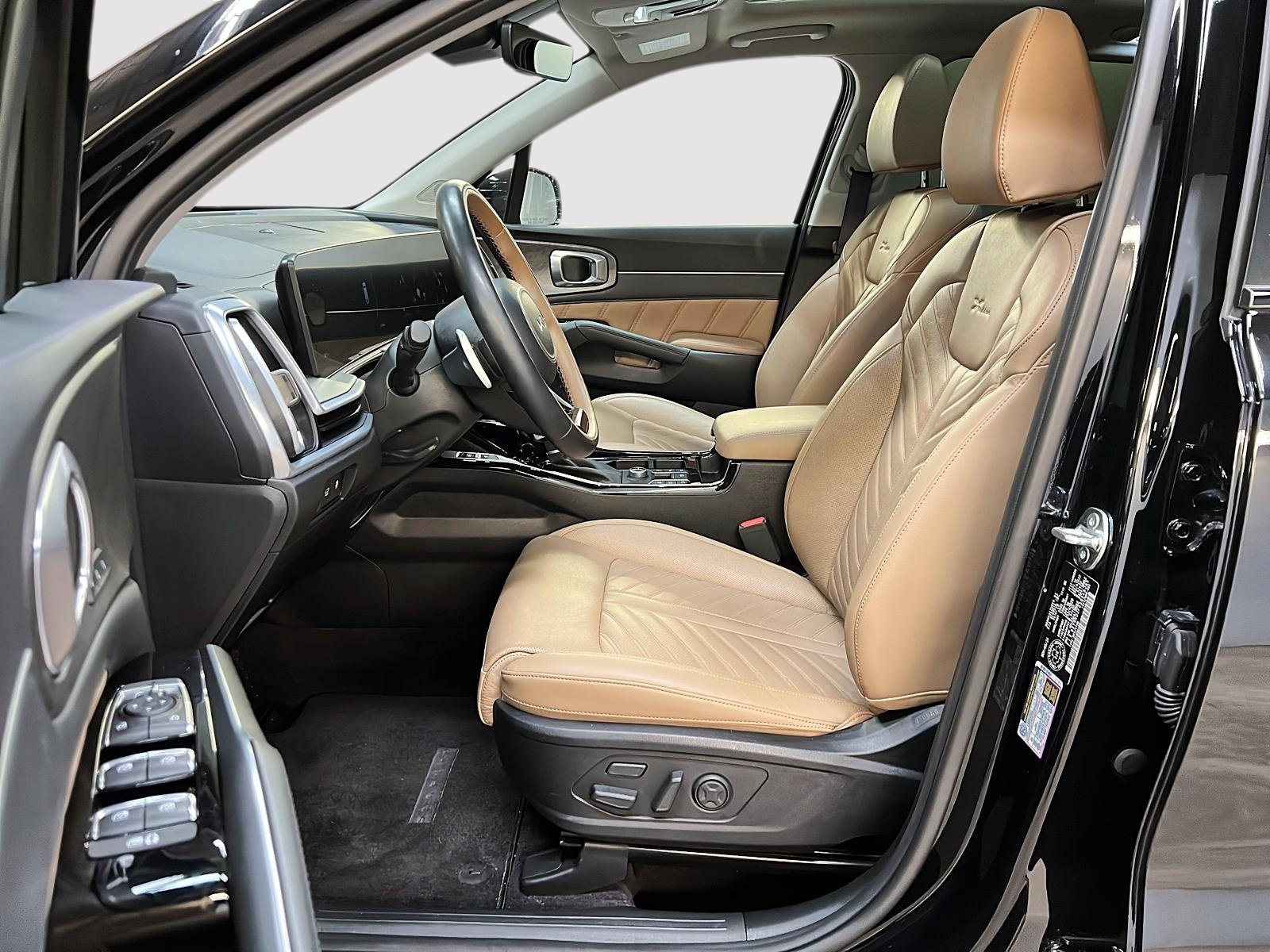 Kia Sorento X-LINE LIMITED CUIR TOIT PANO NAV 4RM 2025 - image #7