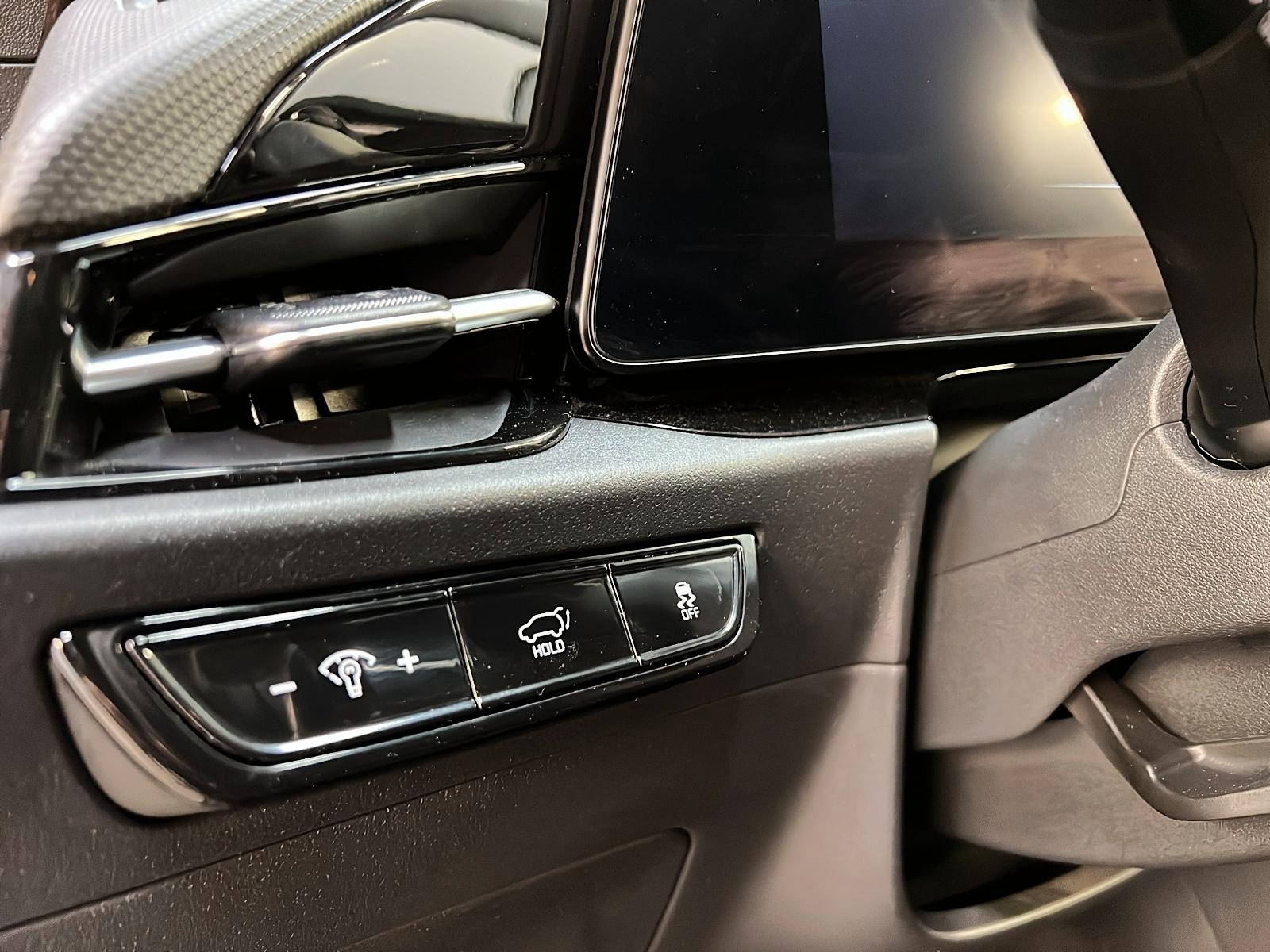 Kia NIRO EV PREMIUM + NAV 2023 - image #22