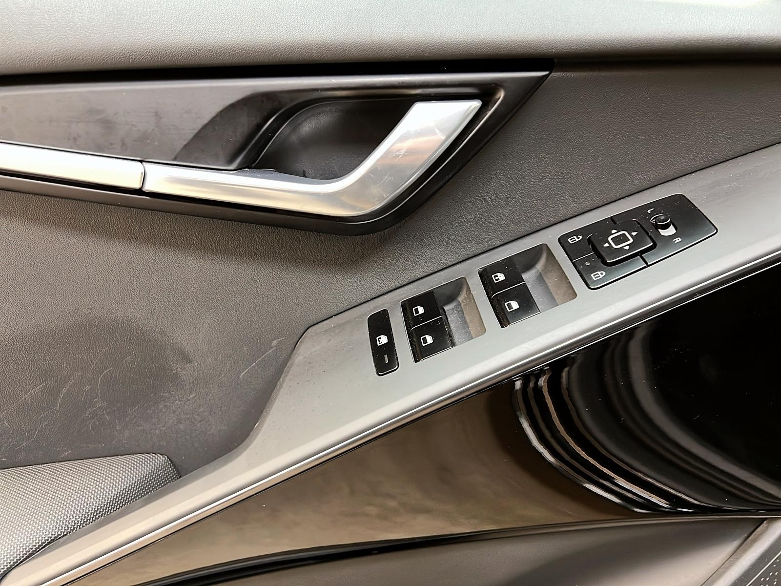 Kia NIRO EV 2023 - Image #23