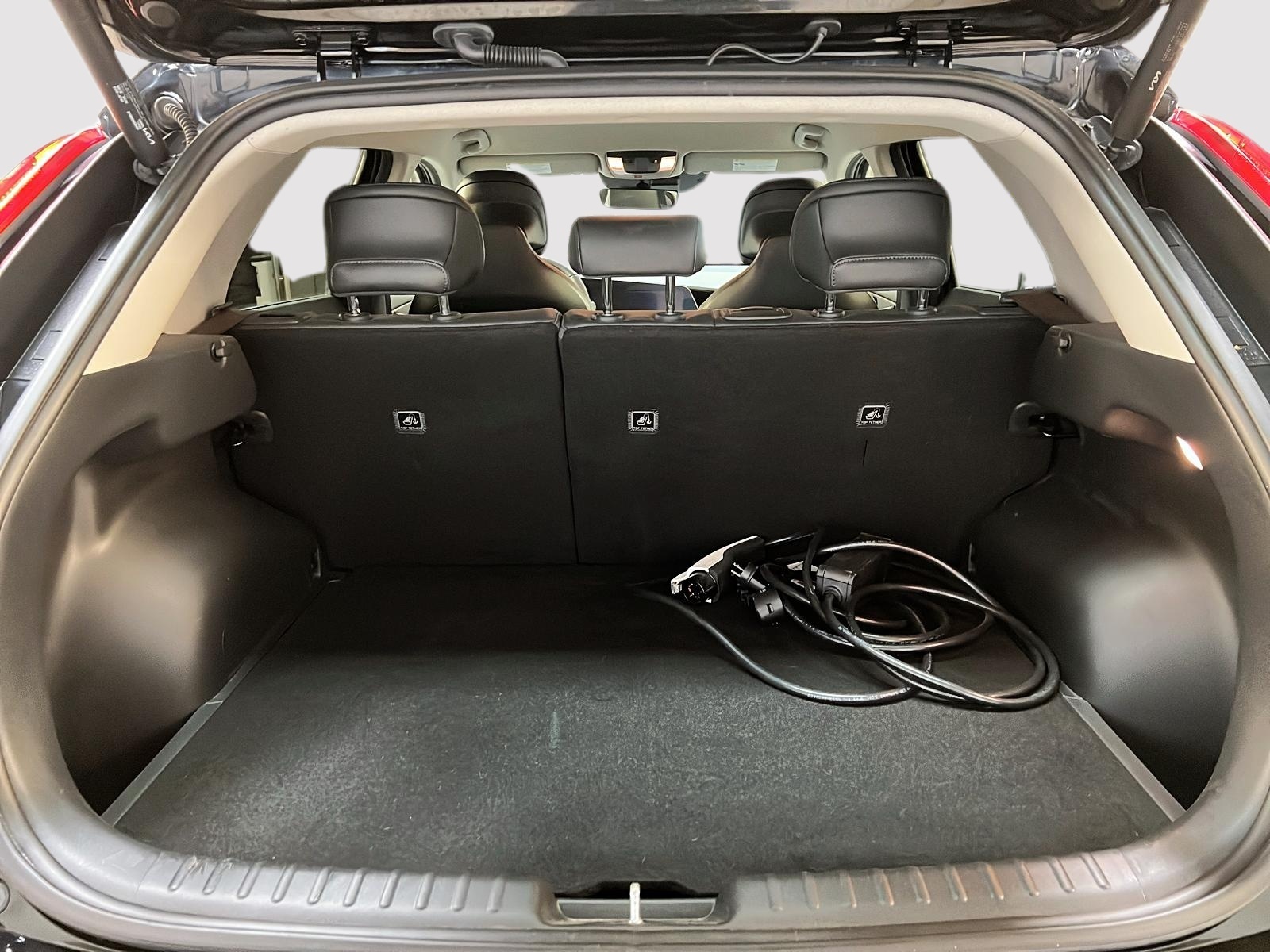 Kia NIRO EV PREMIUM + NAV 2023 - image #12