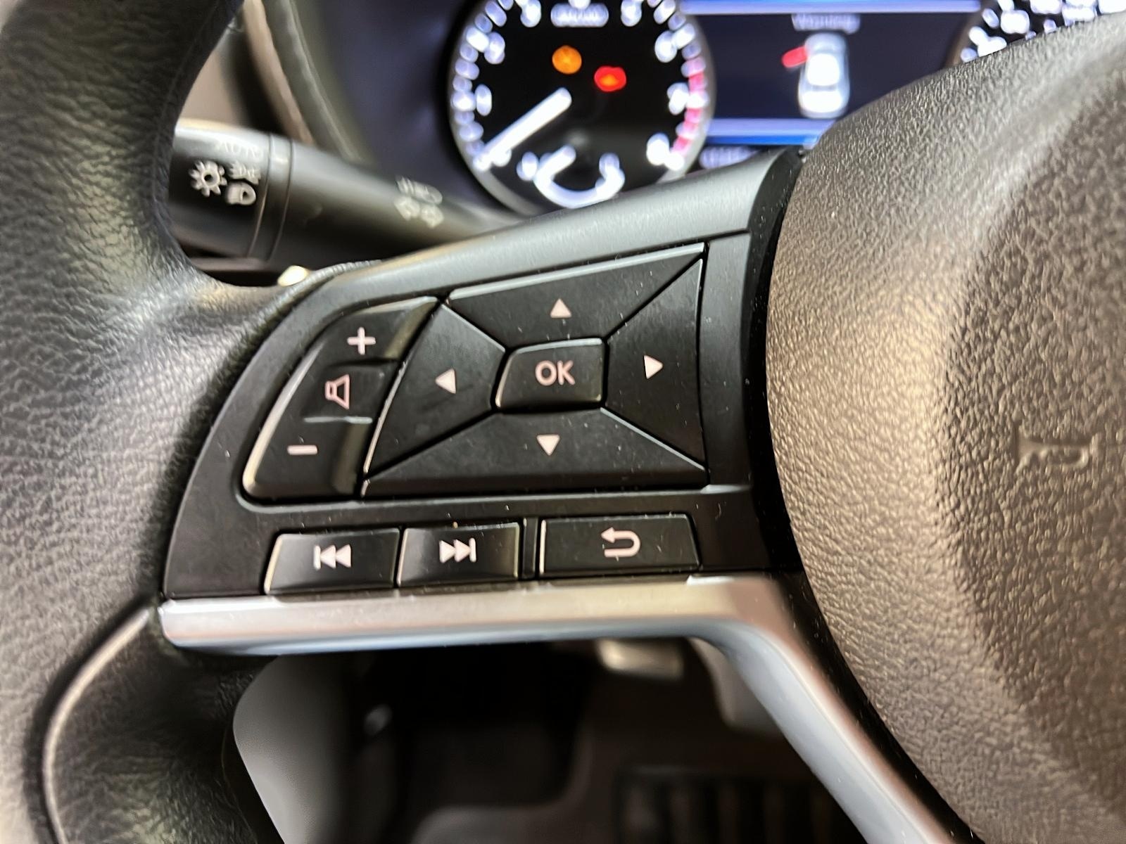 Nissan Sentra SV 2023 - image #19