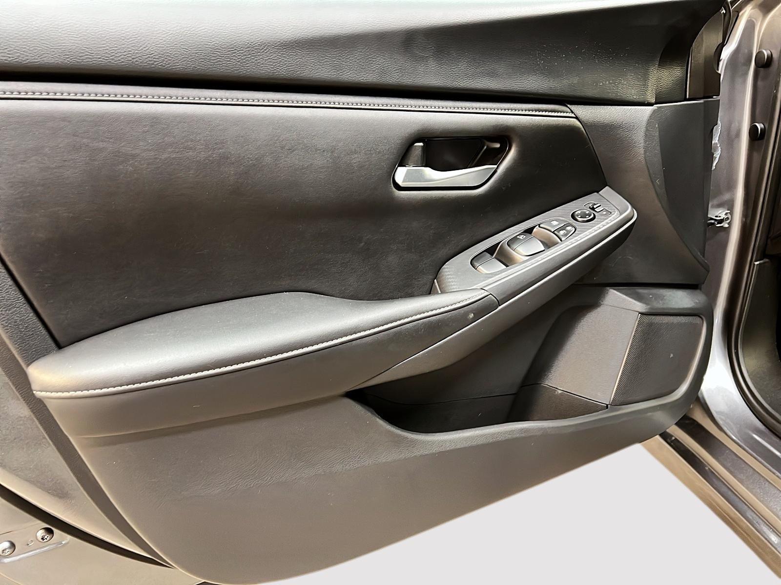 Nissan Sentra SV 2023 - image #22