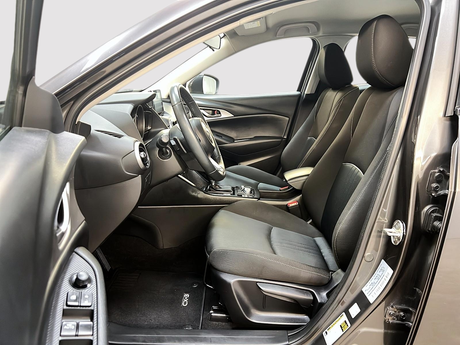 Mazda CX-3 GS 4RM 2022 - image #7