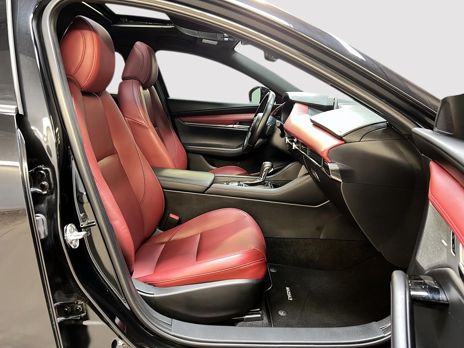 Mazda Mazda3 Sport GT TURBO CUIR TOIT NAV 4RM 2023 - image #8