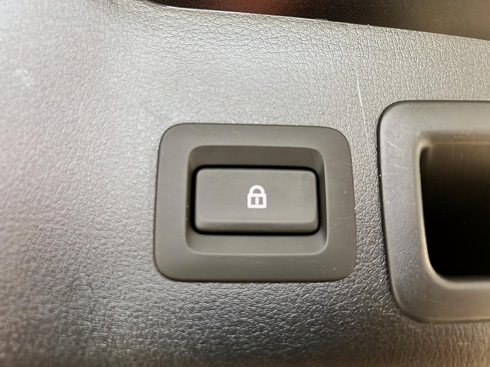 Mazda Mazda3 Sport GT TURBO CUIR TOIT NAV 4RM 2023 - image #14