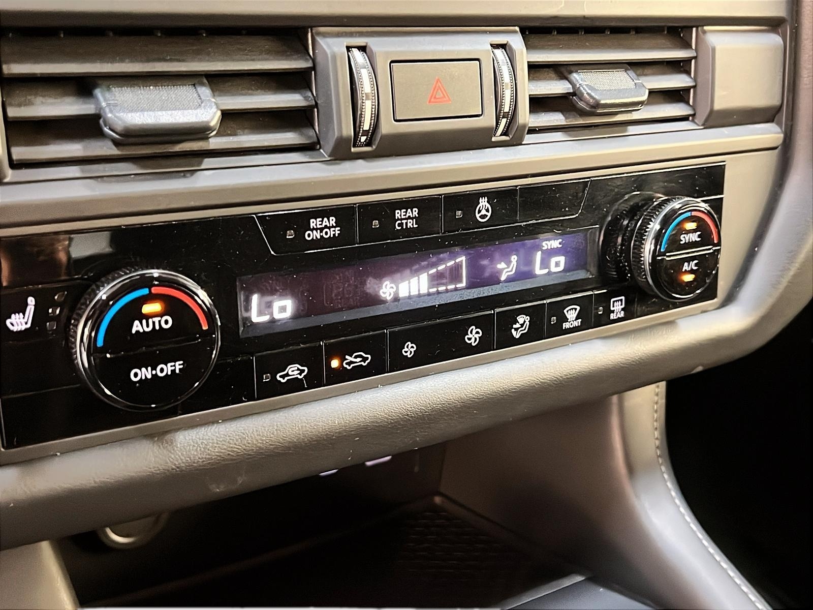 Nissan Pathfinder 2024 - Image #15