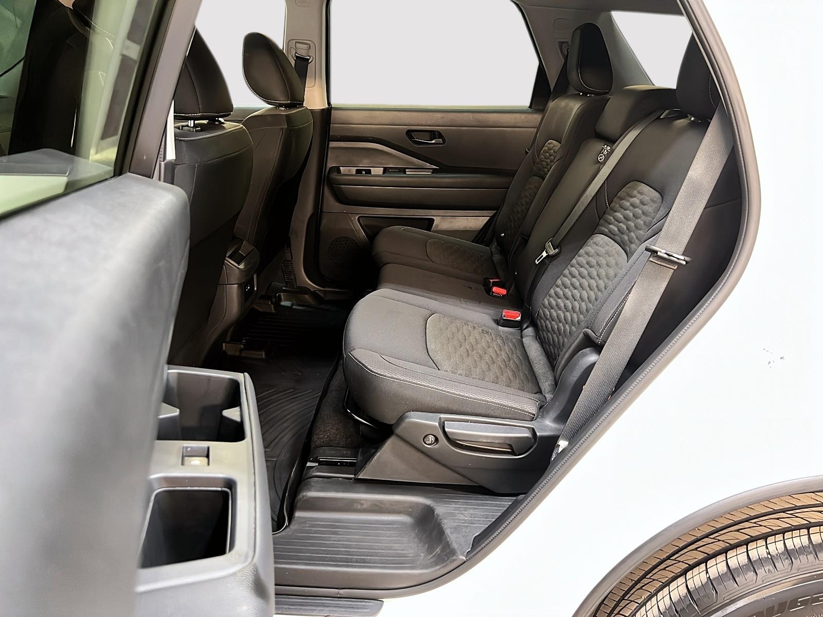 Nissan Pathfinder S 4RM 2024 - image #9