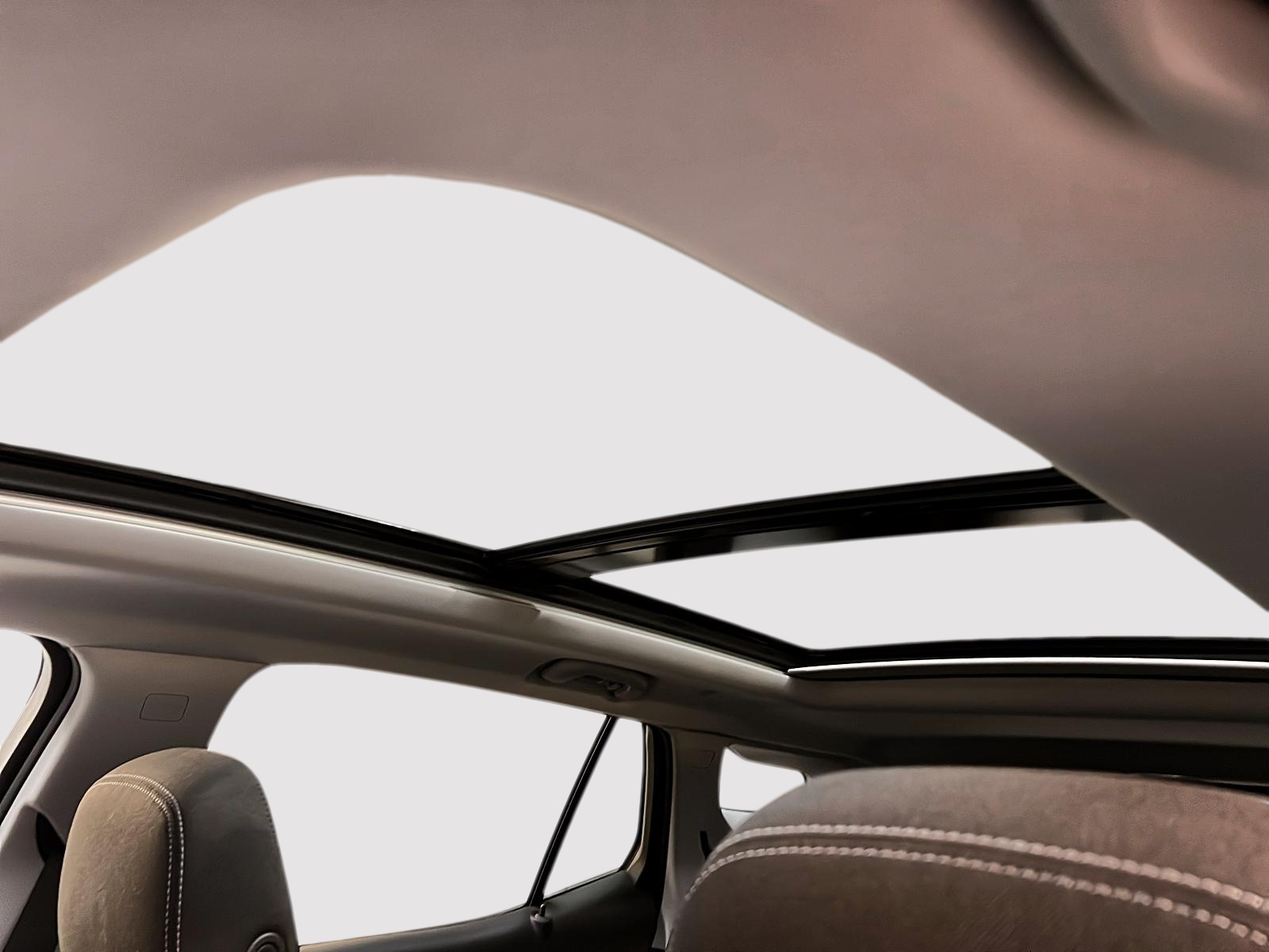 GMC Terrain 2024 - Image #10
