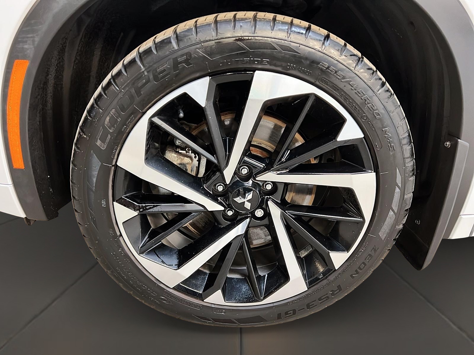 Mitsubishi Outlander 2024 - Image #31
