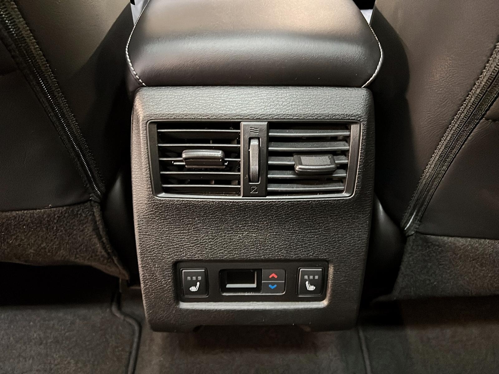 Mitsubishi Outlander 2024 - Image #11