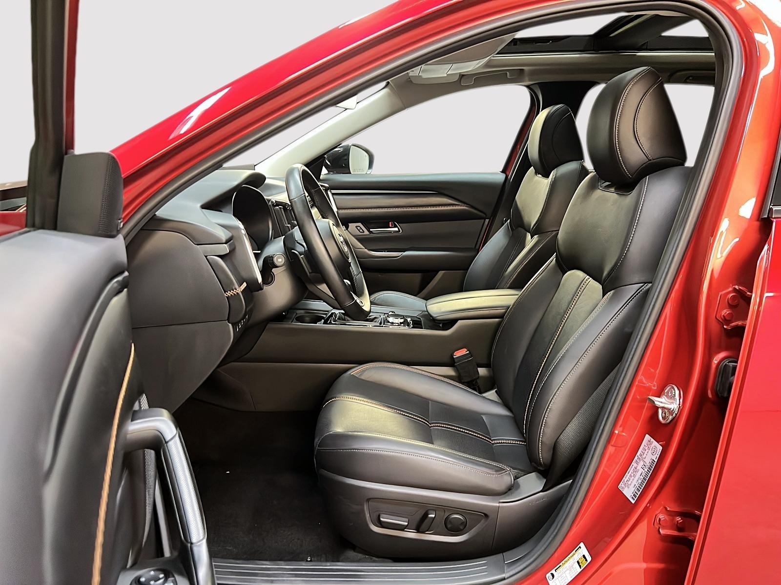 Mazda CX-50 GT TURBO CUIR TOIT PANO NAV 4RM 2024 - image #7