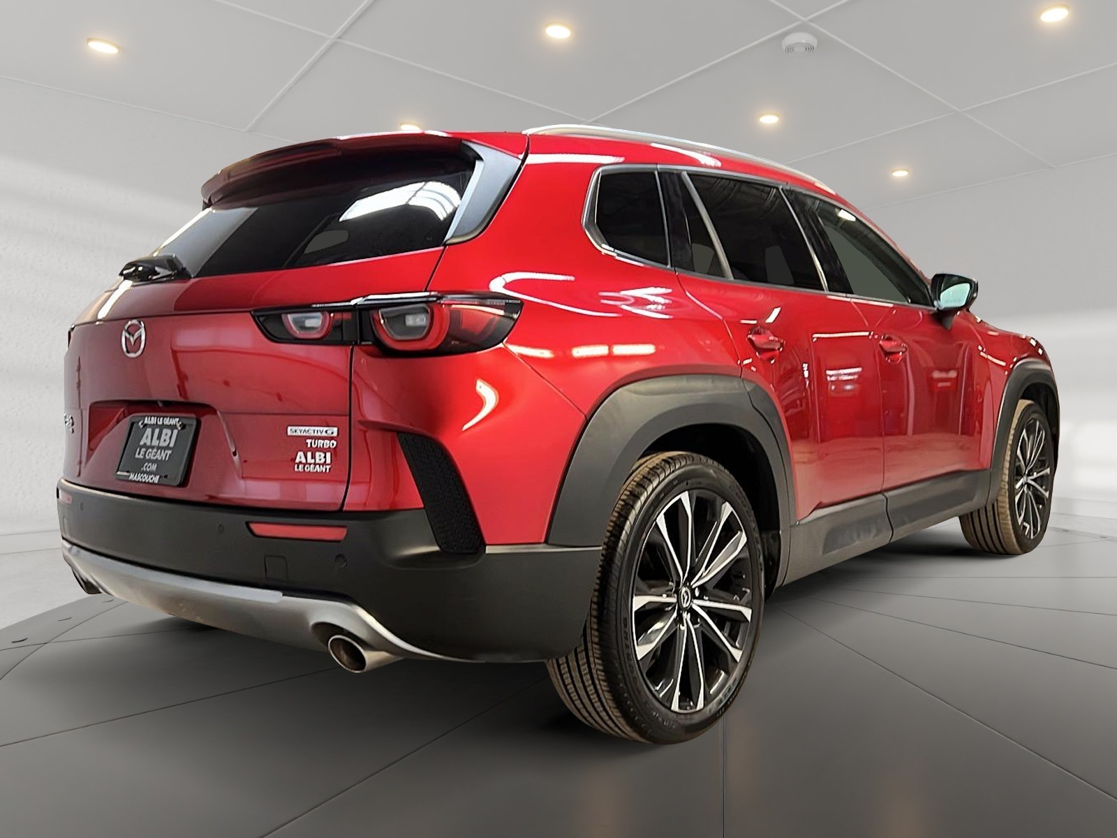 Mazda CX-50 GT TURBO CUIR TOIT PANO NAV 4RM 2024 - image #4