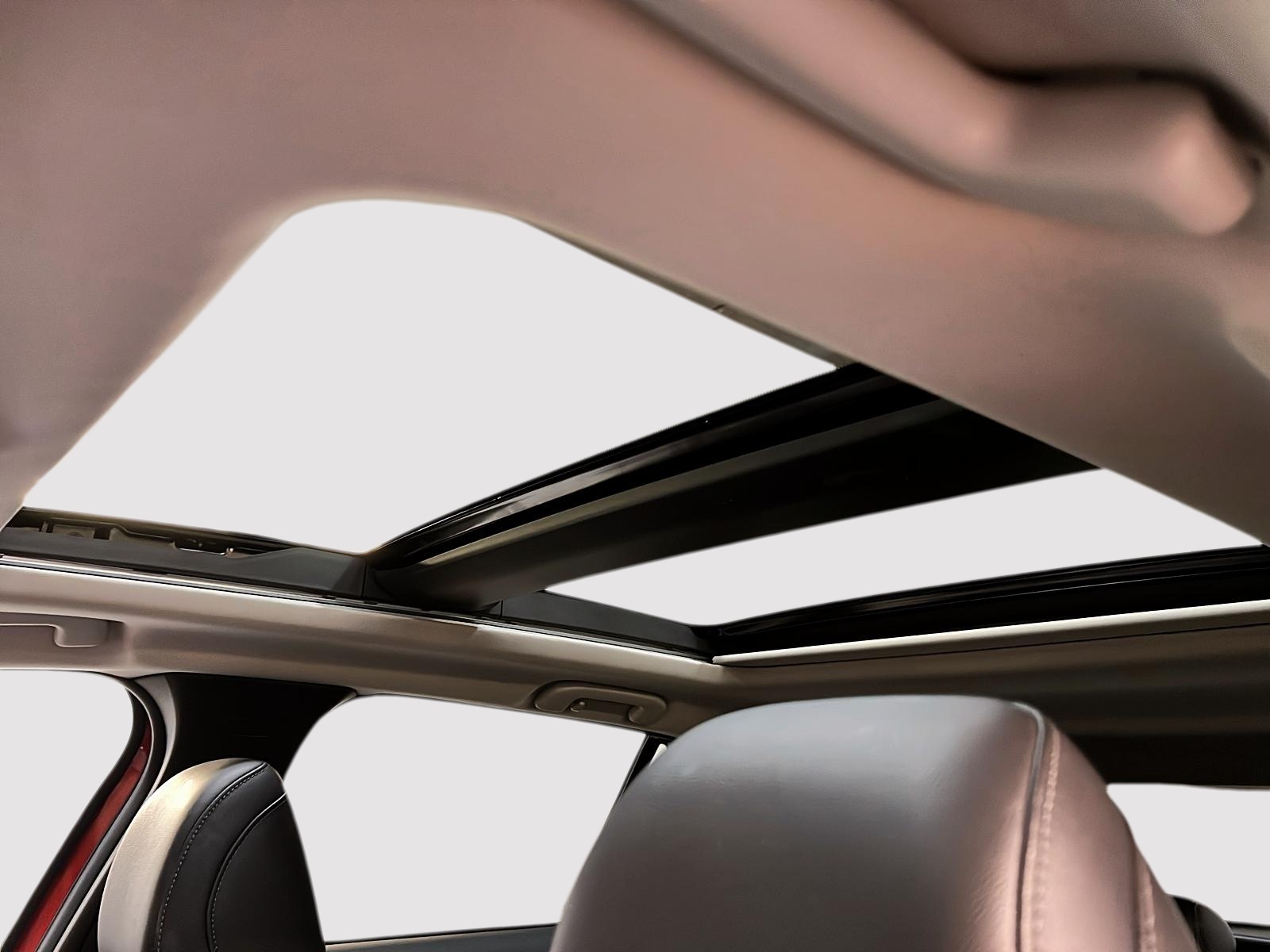 Mazda CX-50 GT TURBO CUIR TOIT PANO NAV 4RM 2024 - image #10