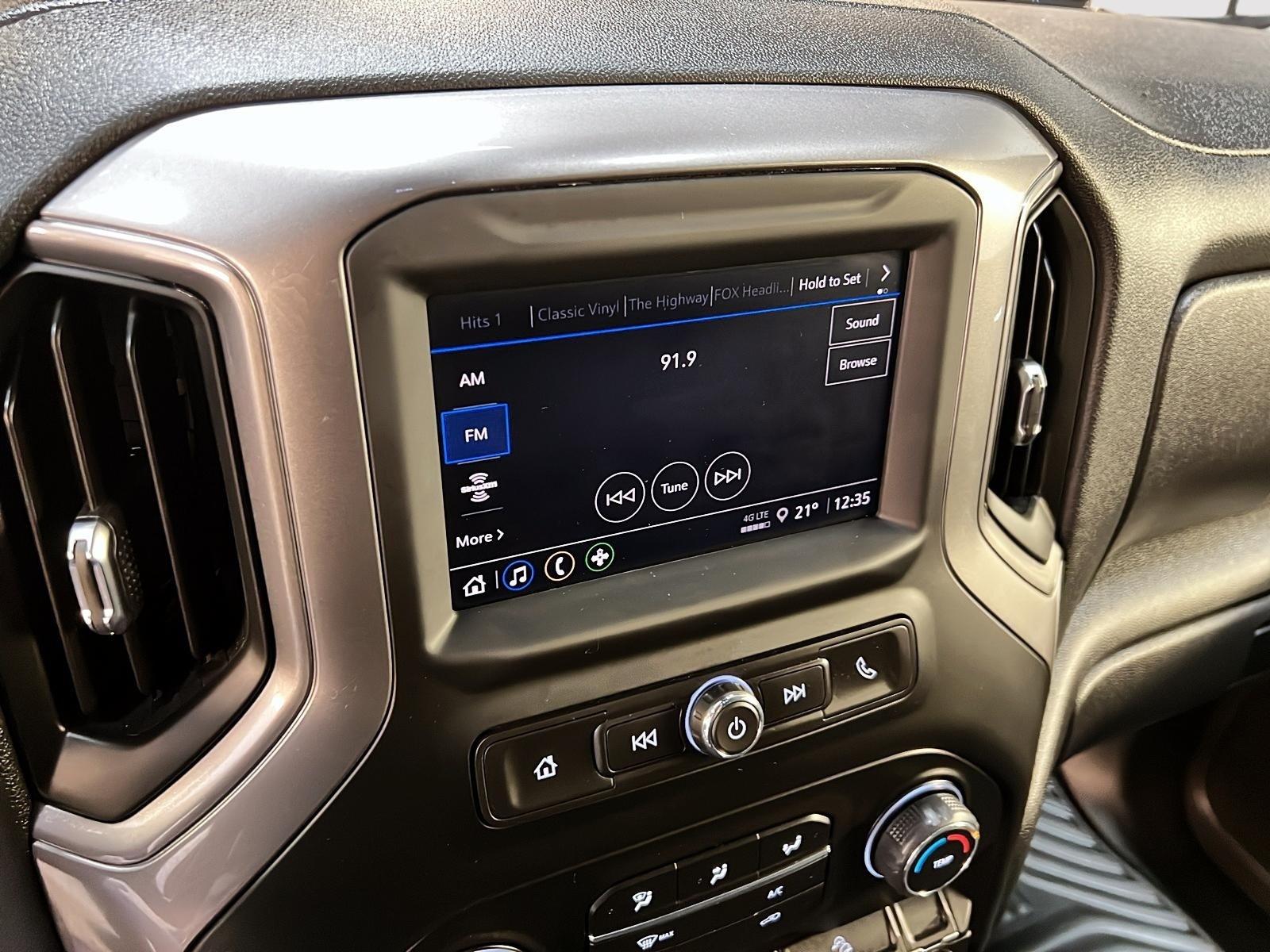 Chevrolet Silverado 1500 2024 - Image #14