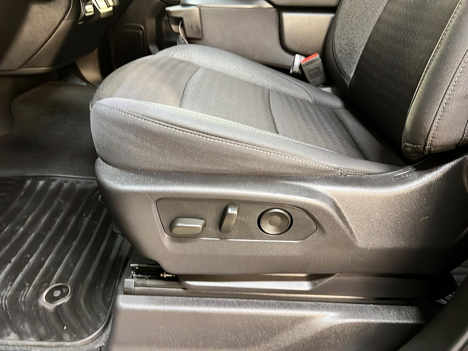 Chevrolet Silverado 1500 2024 - Image #21