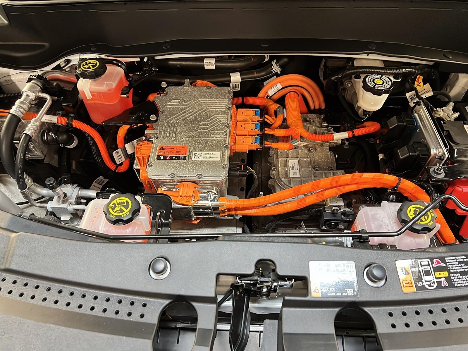 Chevrolet Bolt EUV 2023 - Image #11