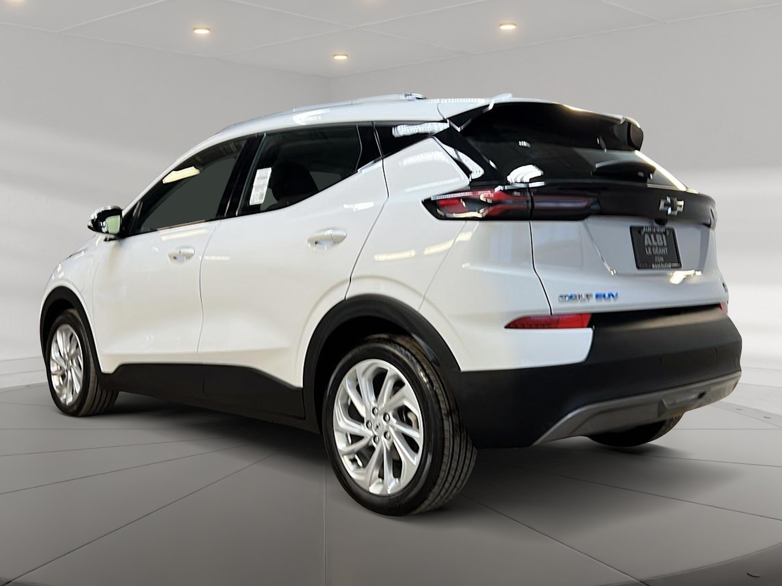 Chevrolet Bolt EUV 2LT 2023 - image #6
