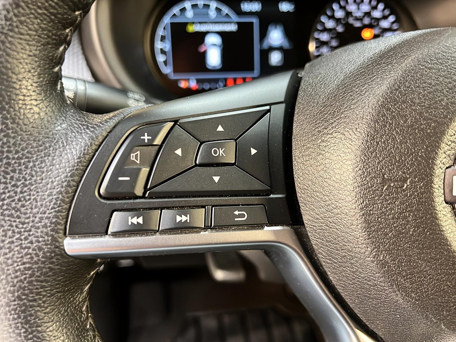 Nissan Kicks SV 2023 - image #19