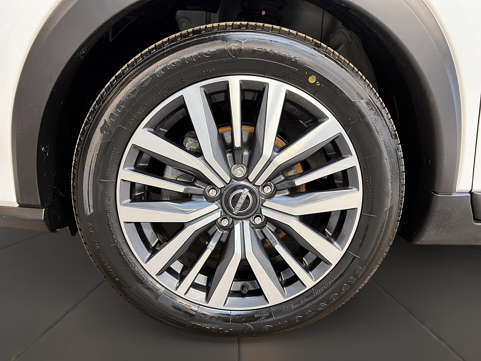 Nissan Kicks SV 2023 - image #26