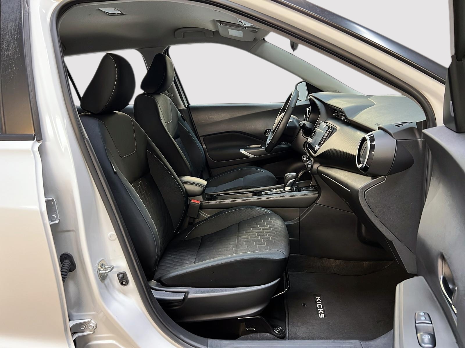 Nissan Kicks SV 2023 - image #8