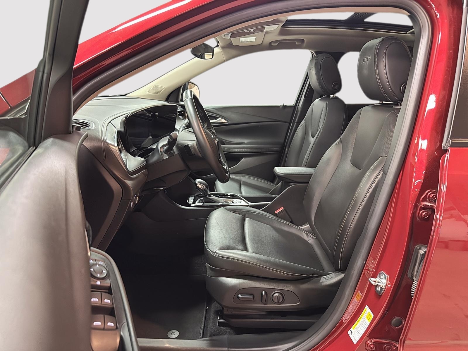 Buick Encore GX ST GR EXPERIENCE CUIR TOIT PANO 4RM 2024 - image #7