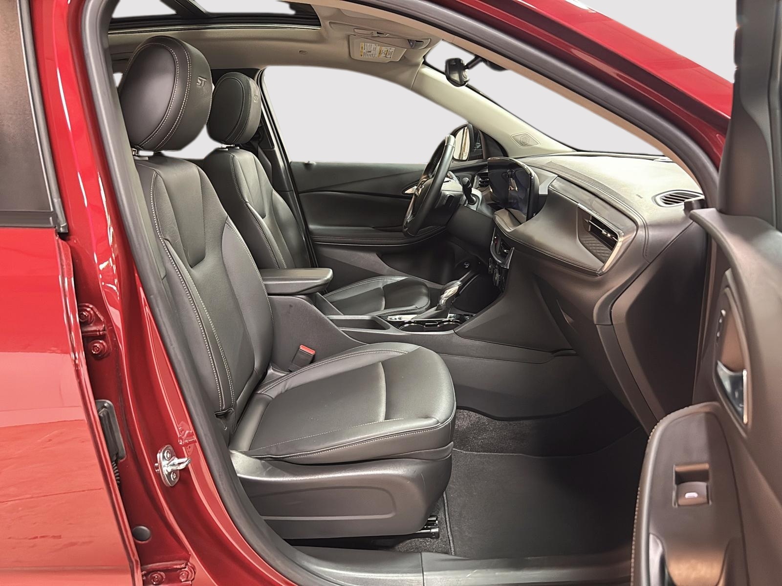 Buick Encore GX ST GR EXPERIENCE CUIR TOIT PANO 4RM 2024 - image #8