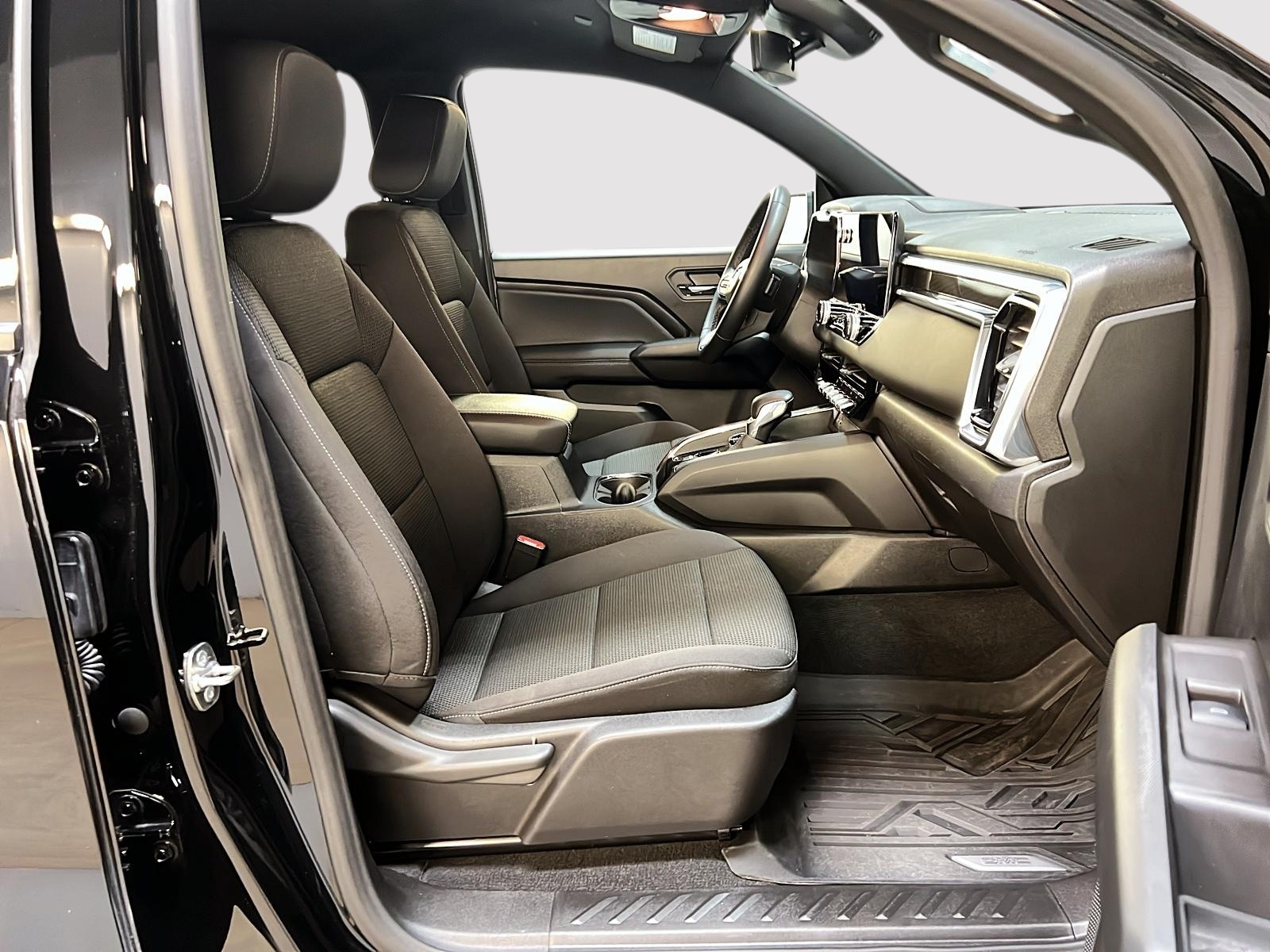 GMC Canyon 2024 - Image #8