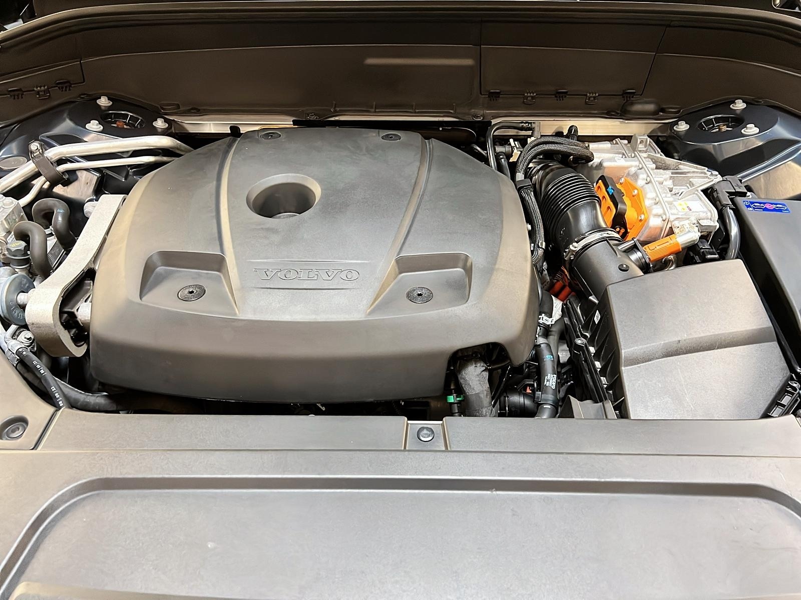 Volvo XC90 T8 RECHARGE ULTIMATE BRIGHT CUIR TOIT PANO NAV 4RM 2024 - image #14