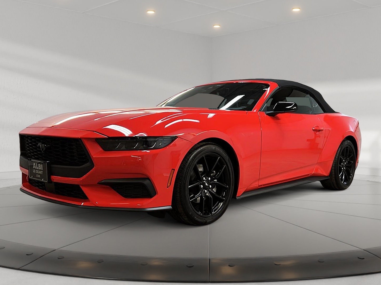 Ford Mustang 2024 - Image #2