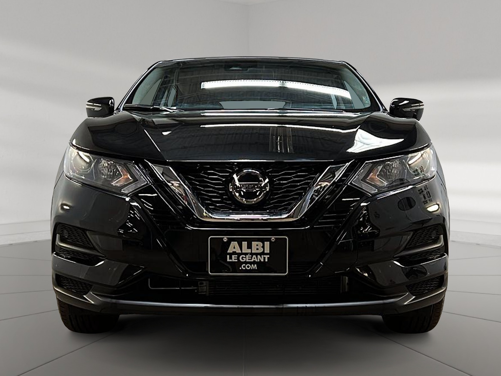 Nissan Qashqai S 4RM 2023 - image #2