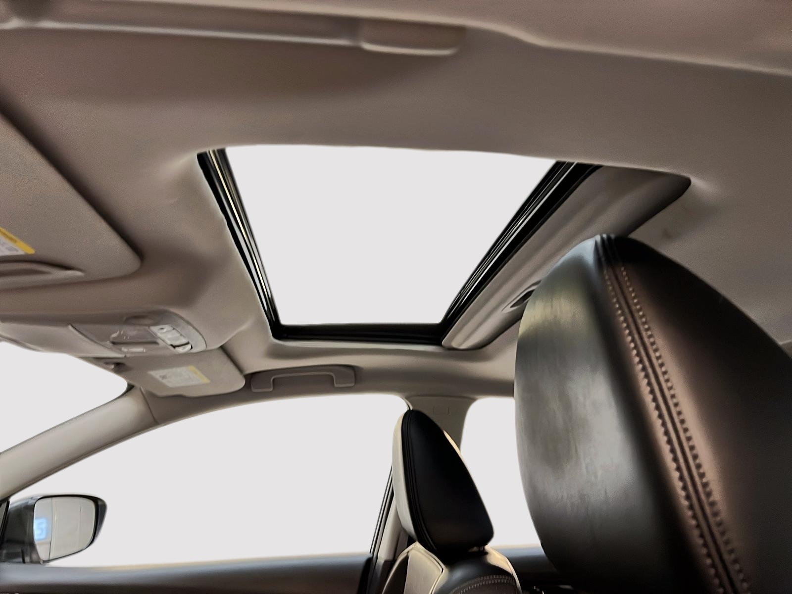 Nissan Qashqai SL PLATINUM CUIR TOIT NAV 4RM 2023 - image #10