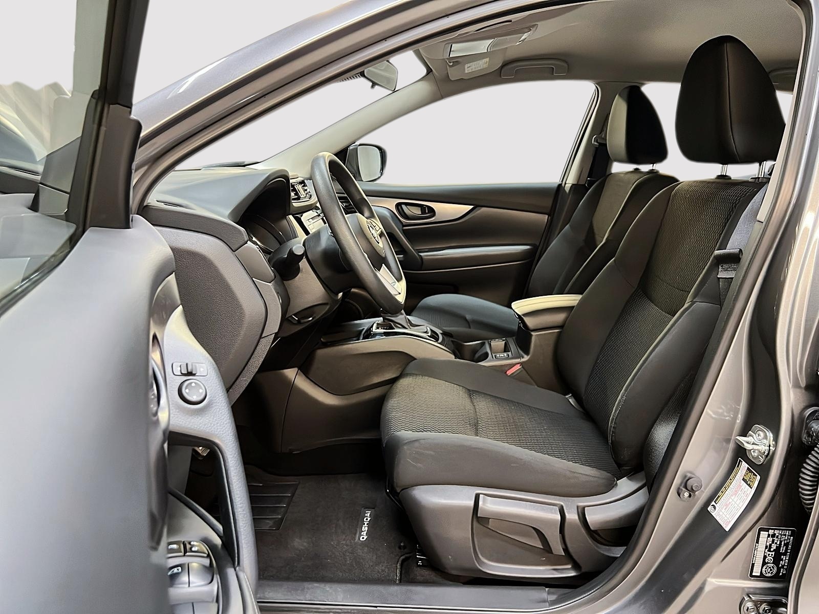 Nissan Qashqai S 4RM 2023 - image #7