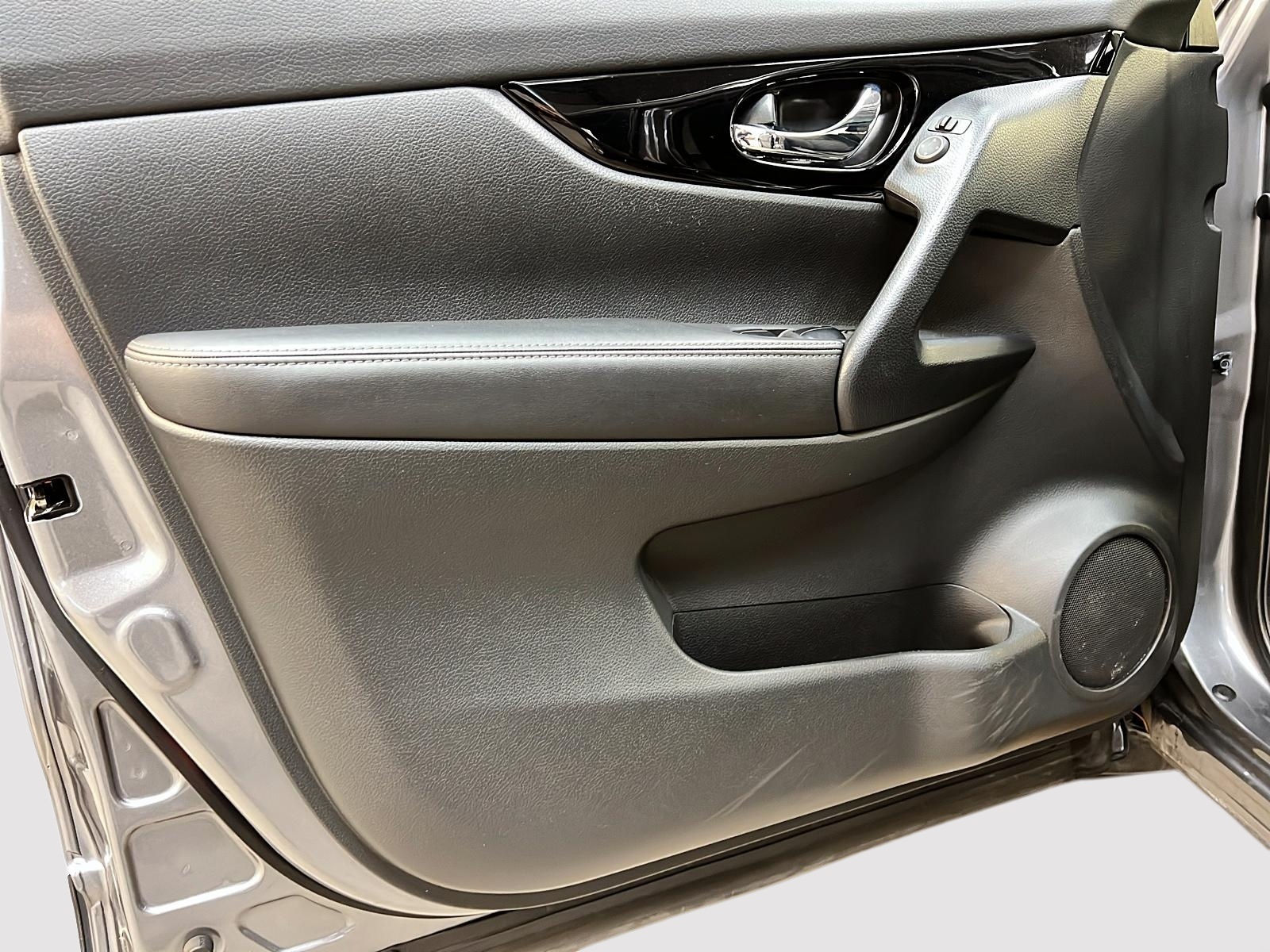 Nissan Qashqai 2023 - Image #24
