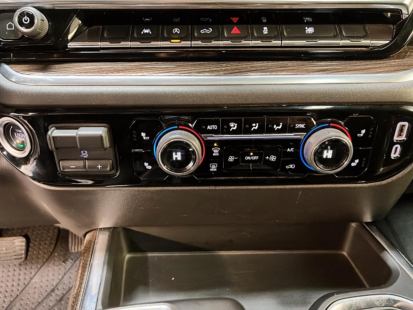 Chevrolet Silverado 1500 RST CREW CAB CUIR TOIT NAV 4X4 2022 - image #15