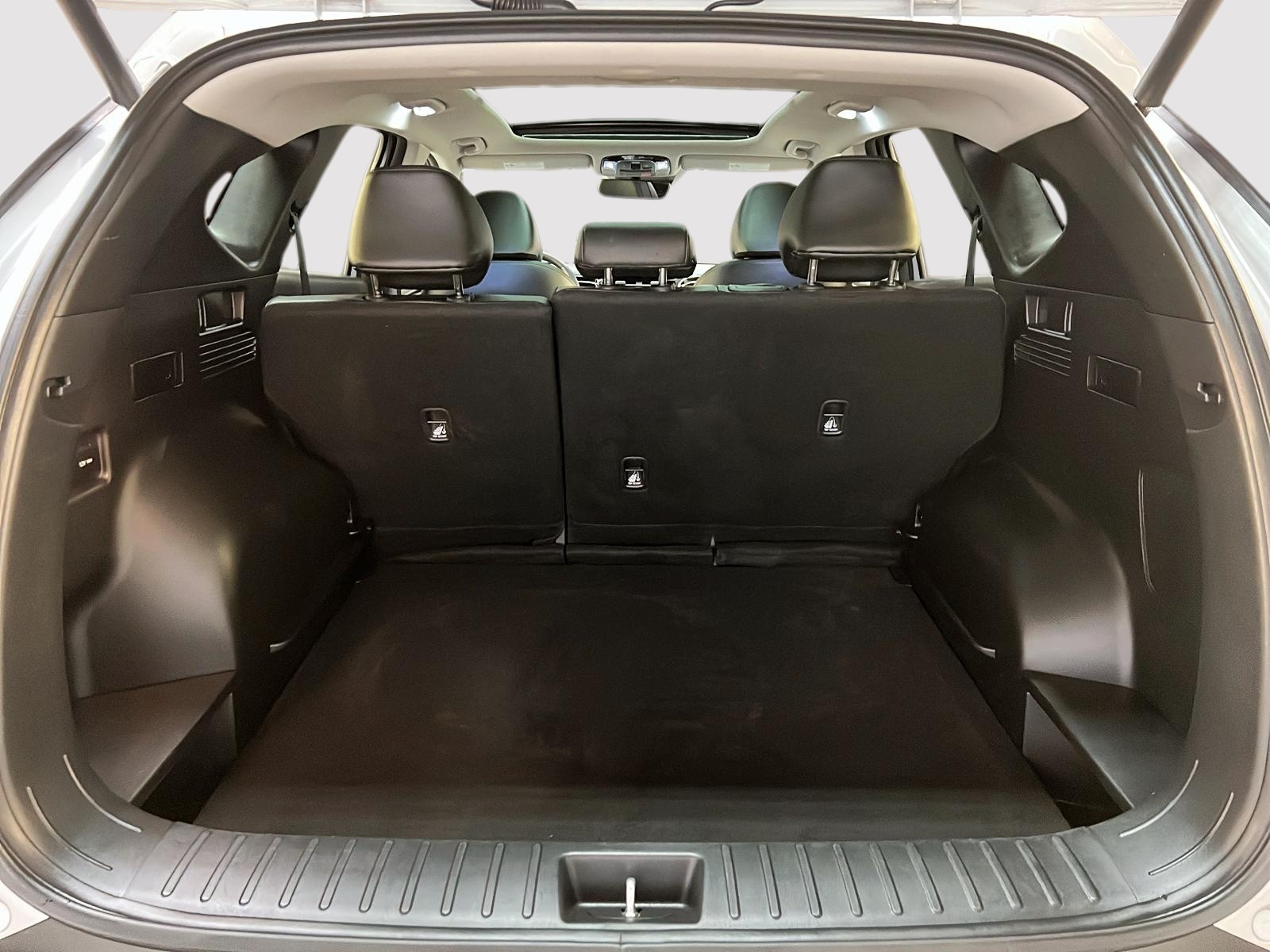 Hyundai Tucson ULTIMATE HYBRIDE CUIR TOIT PANO NAV 4RM 2024 - image #13