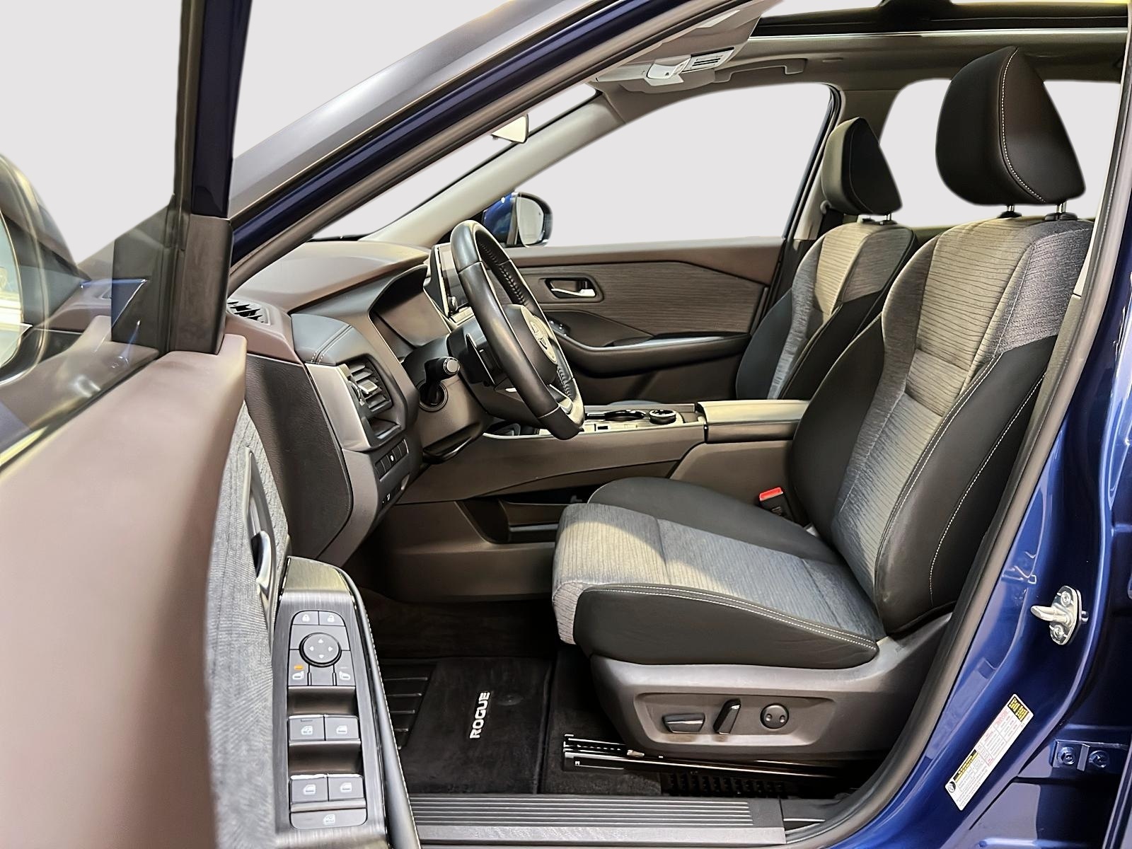 Nissan Rogue 2023 - Image #7