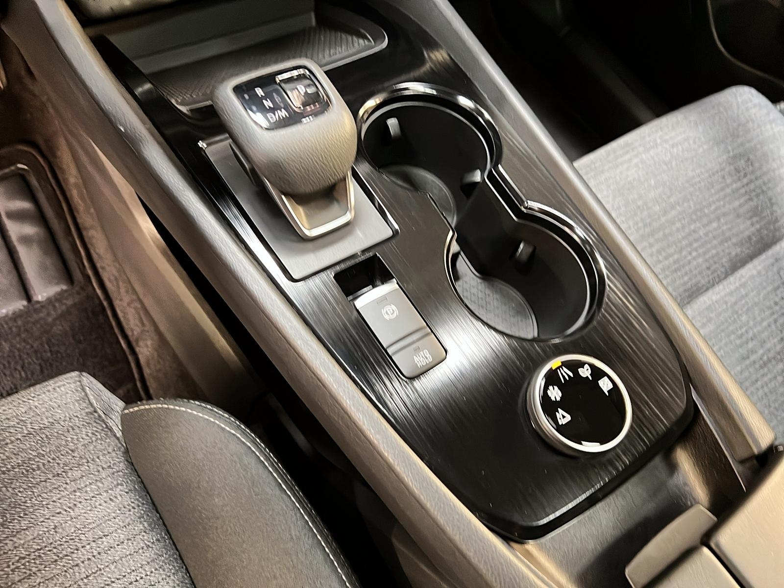 Nissan Rogue 2023 - Image #14