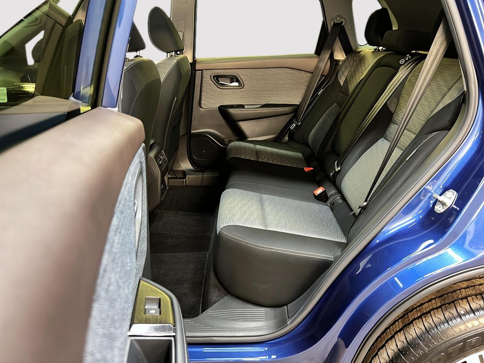 Nissan Rogue 2023 - Image #9