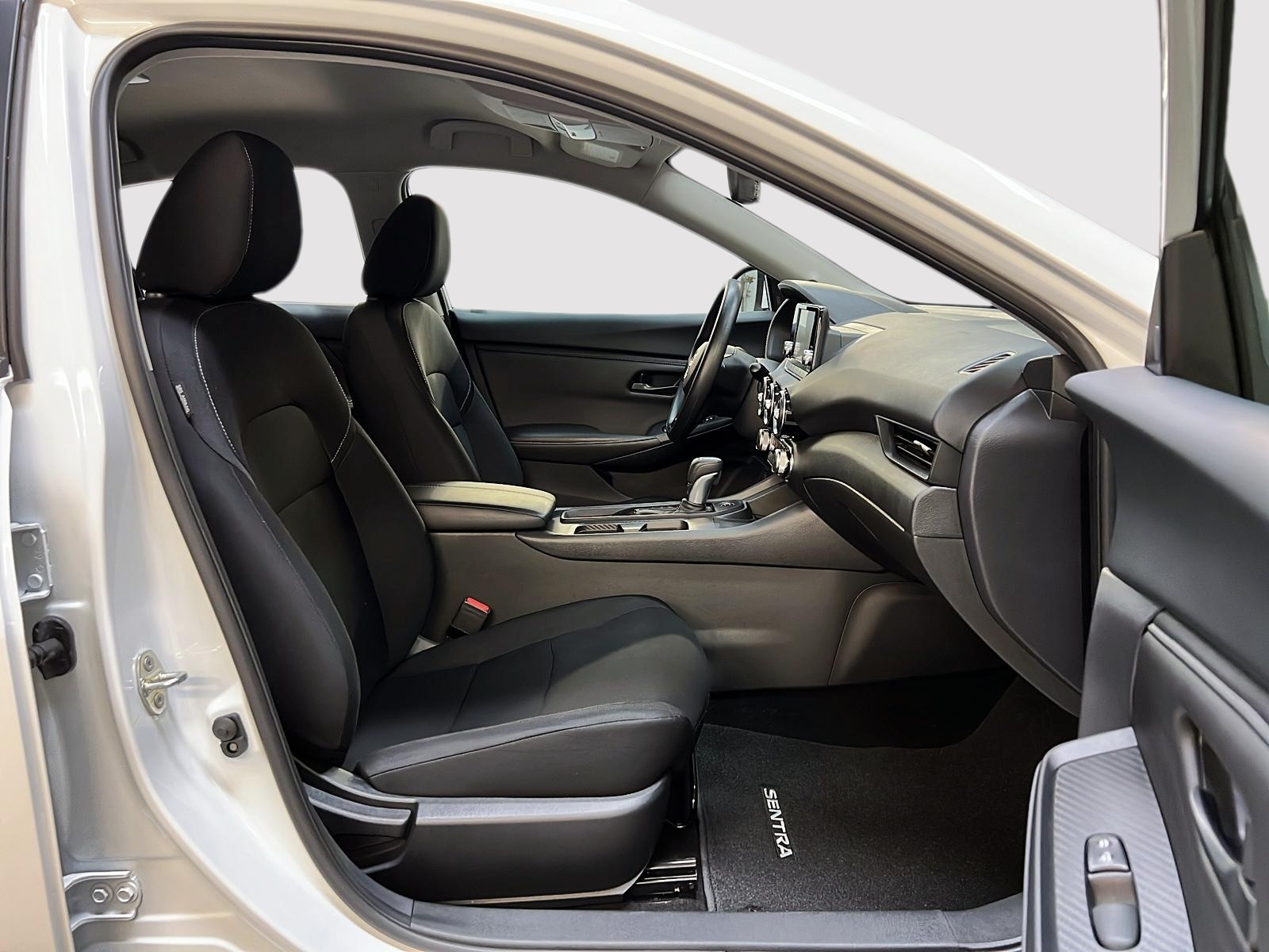 Nissan Sentra S PLUS 2024 - image #8