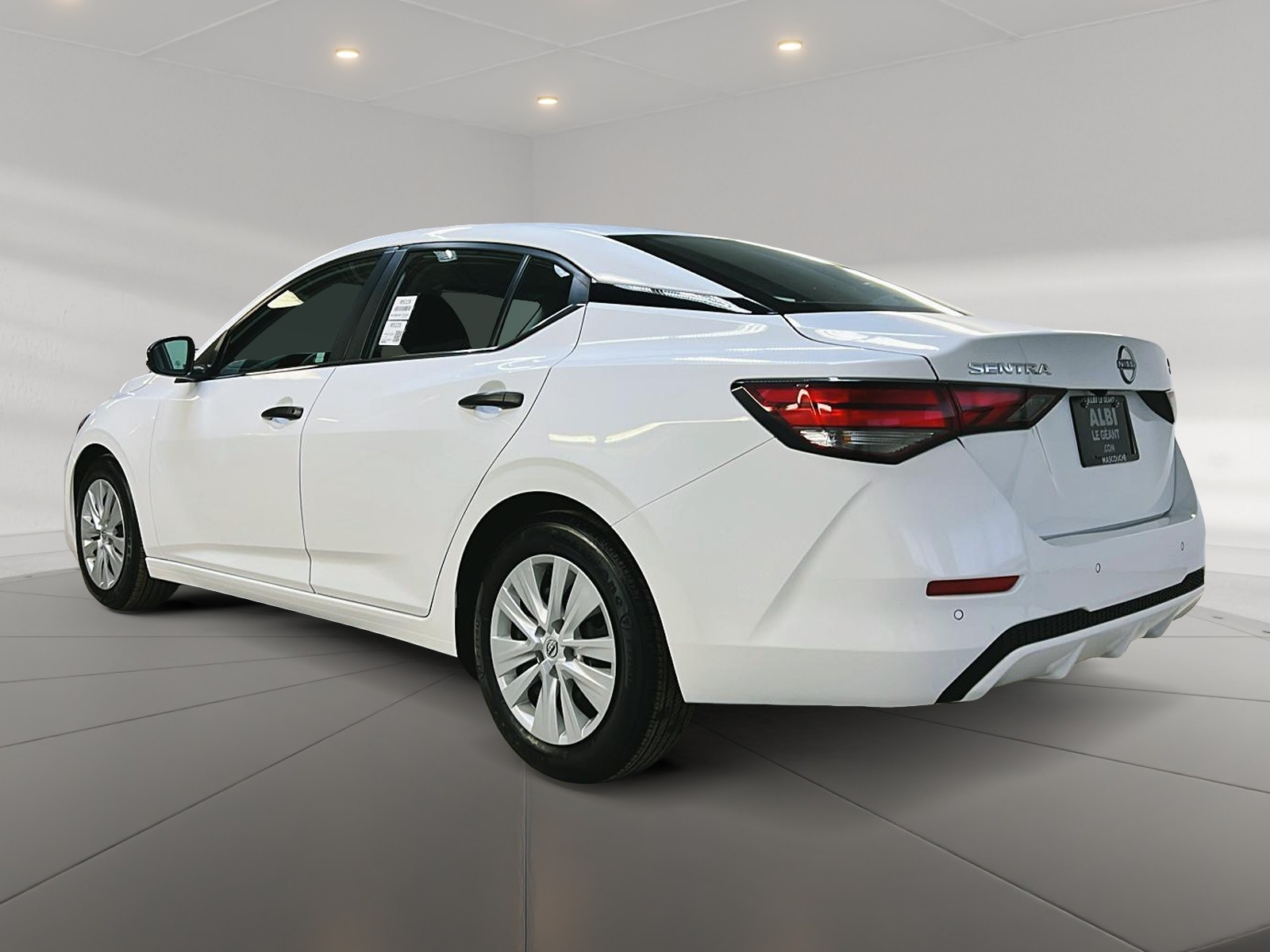 Nissan Sentra S PLUS 2024 - image #6