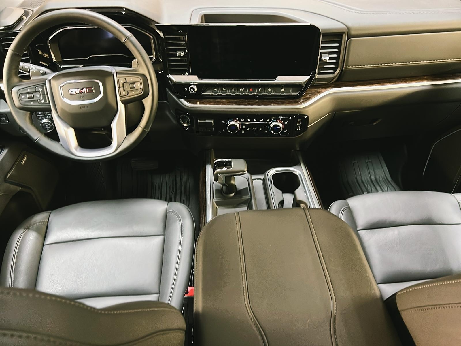GMC Sierra 1500 2025 - Image #11